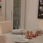 Apartment Elviria Playa Jardines De Santa Maria Golf Wifi Et Parking Gratuit Marbella